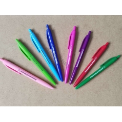 Pixuri plastic color, Dumnezeu ma iubeste!